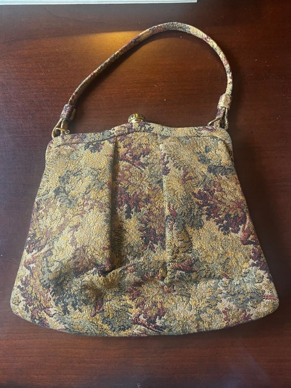 Vintage Lewis Gold Metallic Floral Brocade Kiss Lock Handbag